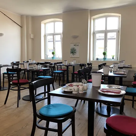 Hotel-gasthof Floetzinger Braeu 3* רוזנהיים