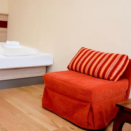 Hotel-gasthof Floetzinger Braeu Hotel 3*
