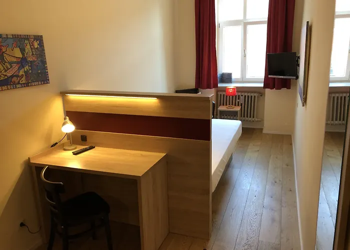 Hotel-gasthof Floetzinger Braeu רוזנהיים