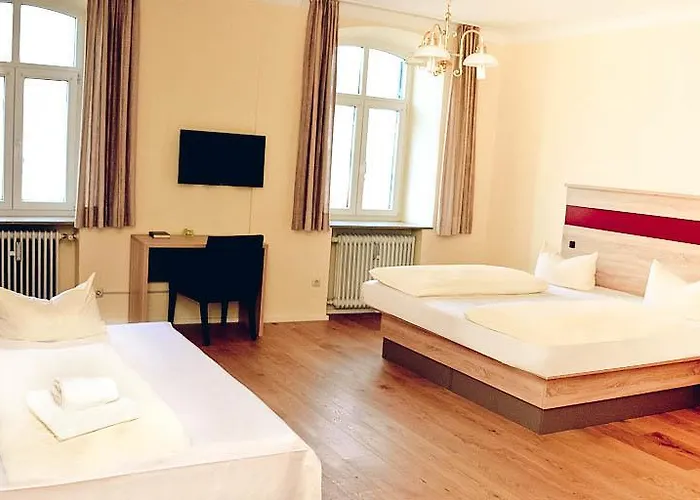 מלון Hotel-gasthof Floetzinger Braeu רוזנהיים