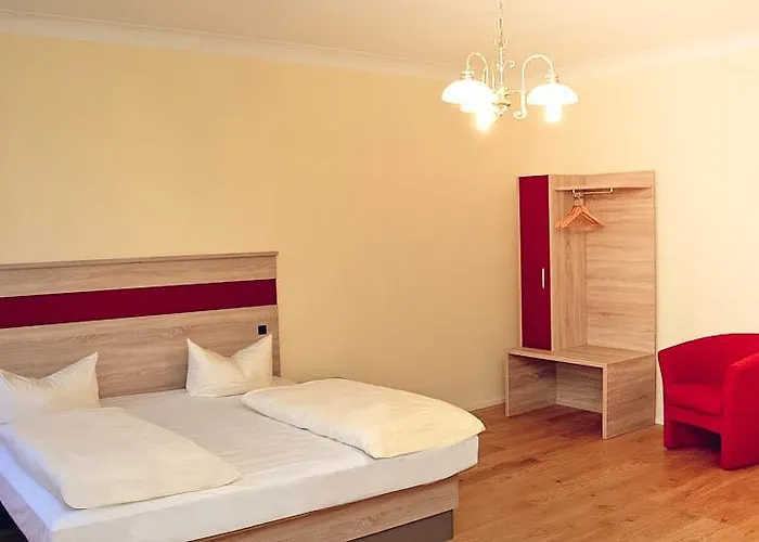 Hotel-gasthof Floetzinger Braeu 3*