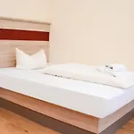 Hotel-gasthof Floetzinger Braeu Hotel 3*