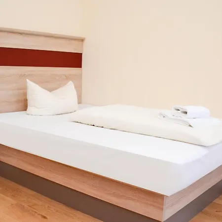 Hotel-gasthof Floetzinger Braeu ホテル 3*