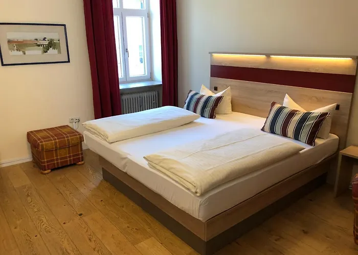 Hotel-gasthof Floetzinger Braeu Hotel